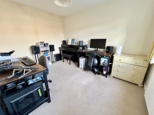 Photo 9- click for photo gallery